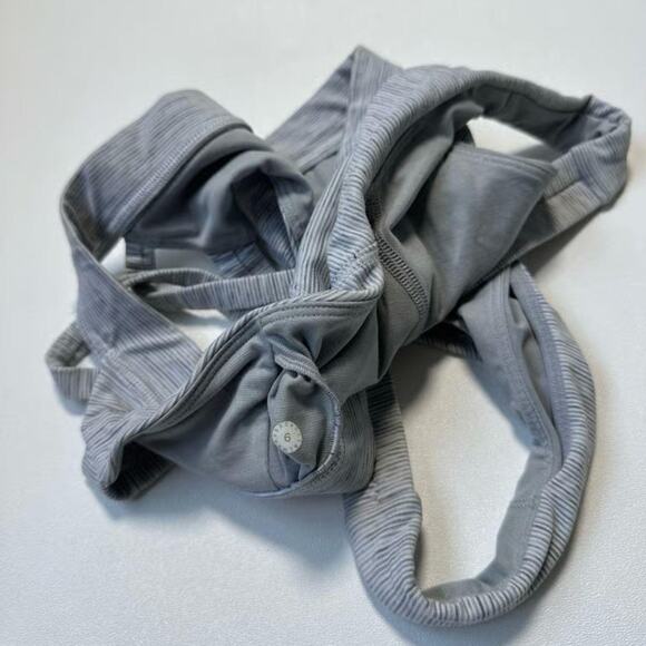 Lululemon Stash N Run Bra - Picture 7 of 7